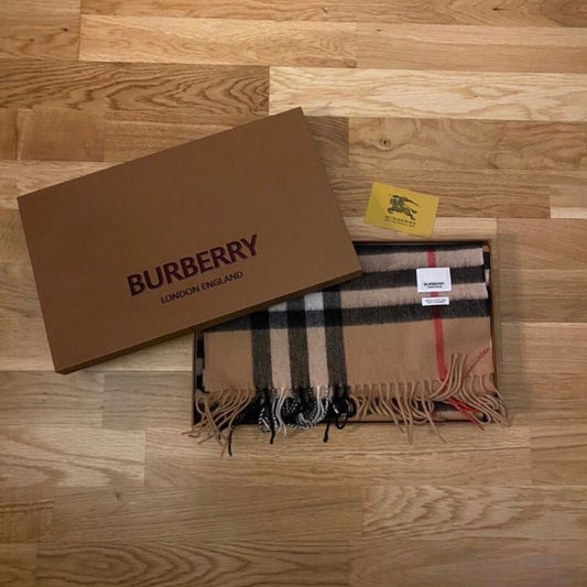 Burberry Sjerf